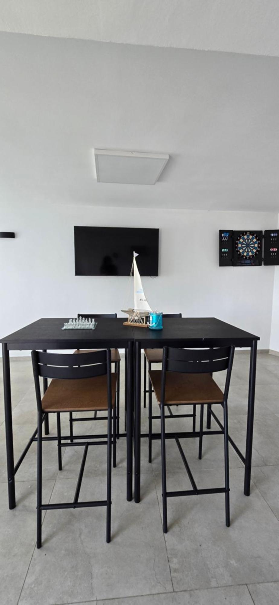 נובי ווינודולסקי Villa Bellevue מראה חיצוני תמונה